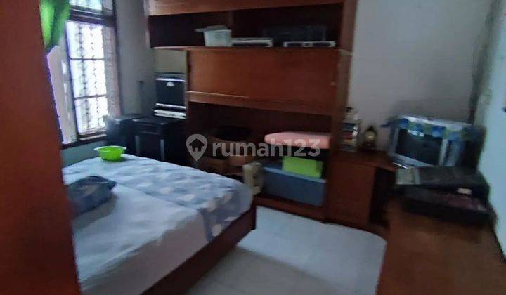 Rumah Luas Terawat di Jaya Wijaya Dieng Malang 8