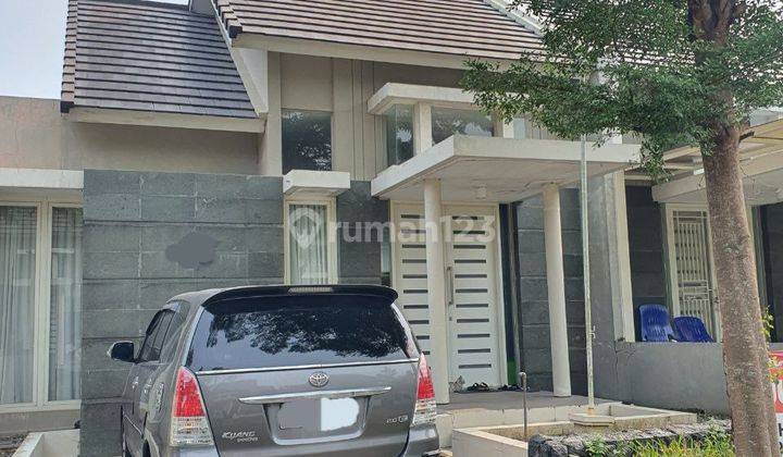 Rumah Bagus Furnished SHM di Brassia Hill, Malang 1