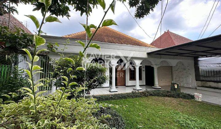 Rumah Klasik Luas Terawat di Jalan Bromo Klojen Malang 