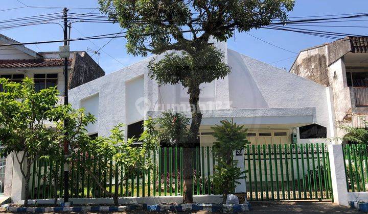 RUMAH KLASIK TERAWAT DI TIDAR BAWAH MALANG 1