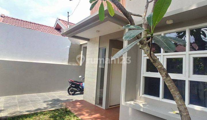 Rumah Bagus Minimalis Di Pbi Araya Malang 2