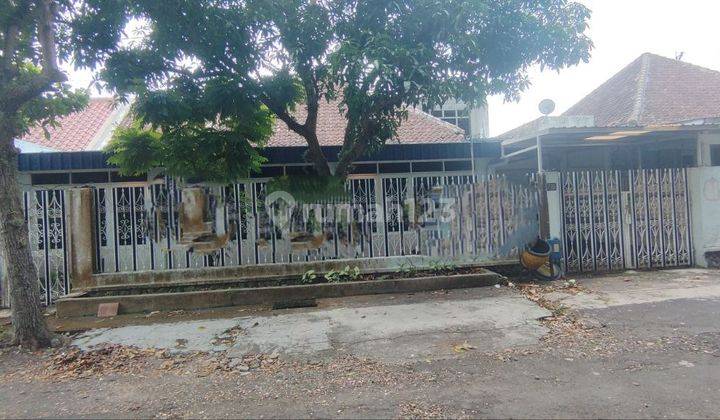 Rumah Klasik Luas Terawat di Langsep Dieng Malang  1