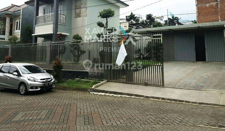 Villa Kondisi Terawat Siap Huni di Abdul Gani Kota Batu 1