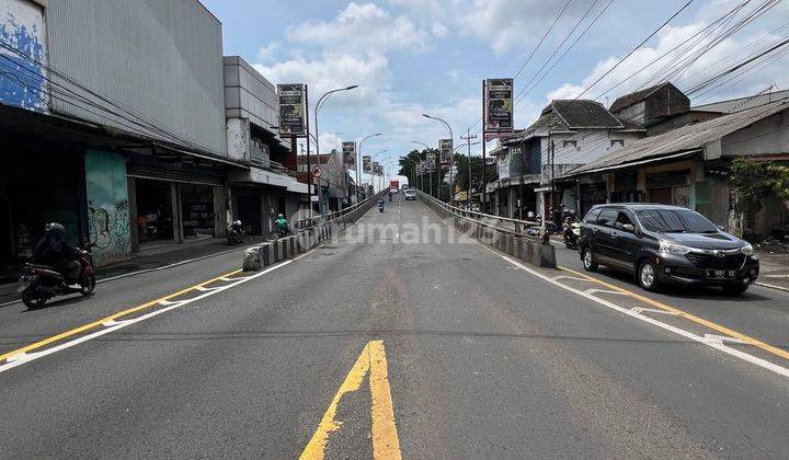 Ruko 3 Lantai Strategis di Jalan Raya Laks Martadinata Malang 2