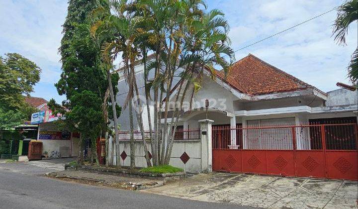 Rumah Bagus Di Poros Jalan Sawojajar, Malang 1