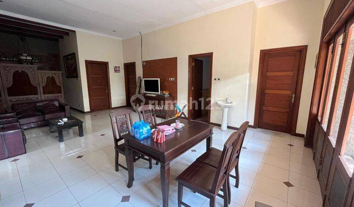 Rumah Bagus Asri di Villa Golf Araya Malang  2