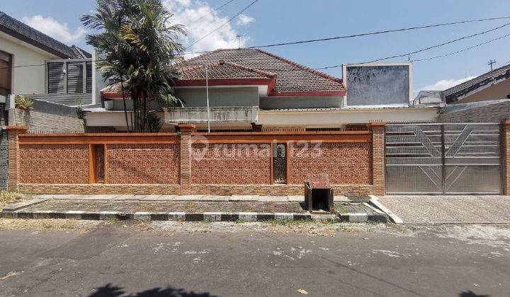 Rumah Luas Dan Strategis di Taman Dieng Malang 1