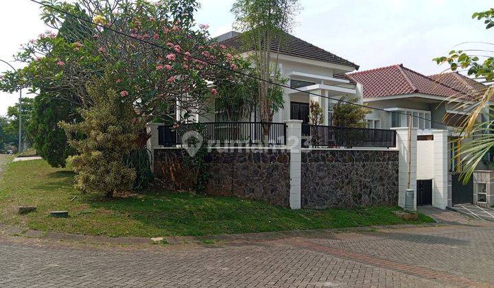 Rumah 2 Lantai Bagus SHM di Villa Puncak Tidar , Malang 1