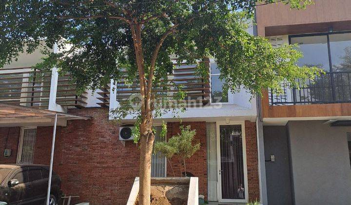 Rumah Bagus Semi Furnished di The Oz, Malang 1