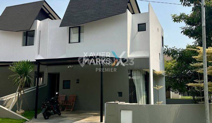 Rumah Karya Arsitek Ternama di Privat Area Araya Malang  1