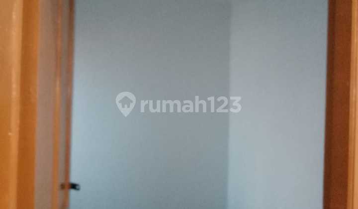 Modern Minimalist 2-Story House in Poris Indah Tangerang 2