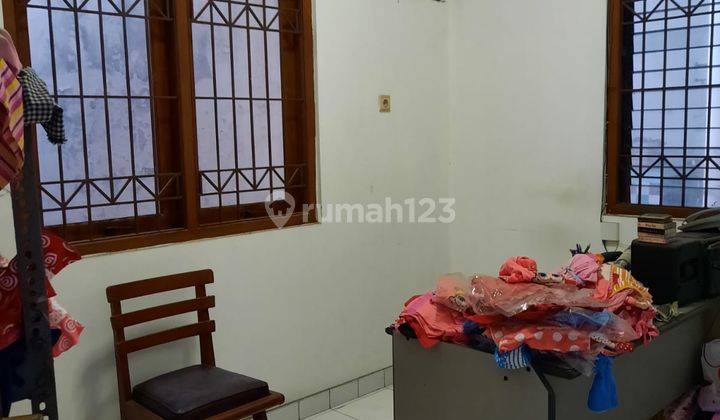 Rumah tengah kota jalan lebar bisa usaha / bisnis di Bugangan Semarang 4