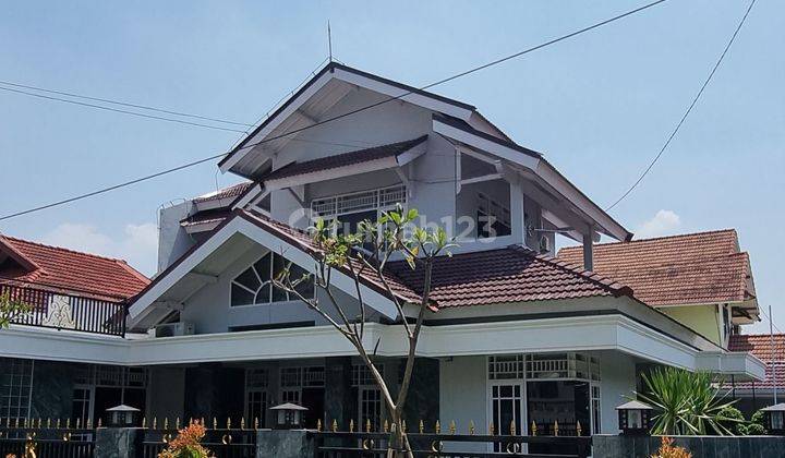 Turun Harga!! Dijual rumah mewah Villa Aster full Furnished Srondol dekat UNDIP Semarang 2