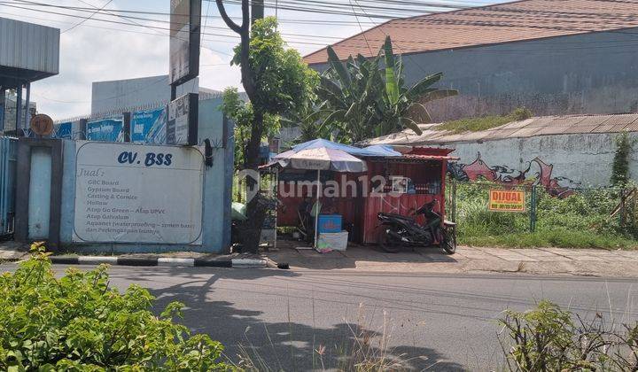 Dijual rumah lama hitung tanah di Sondakan Laweyan tengah kota Solo 1