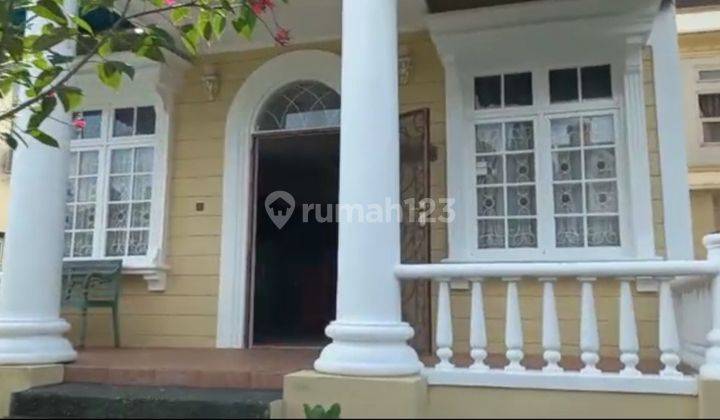 Villa Kota Bunga Bisa Langsung Pakai Atau Bisa Disewakan

 1