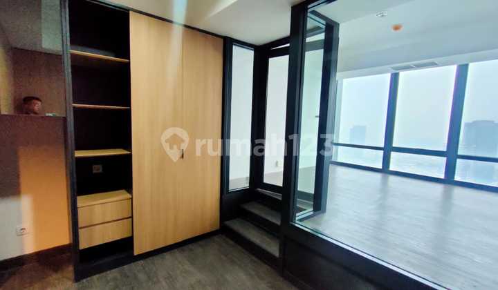 Apartemen 1BR Bisa Untuk Kantor Atau Tinggal Dekat Tol

 2