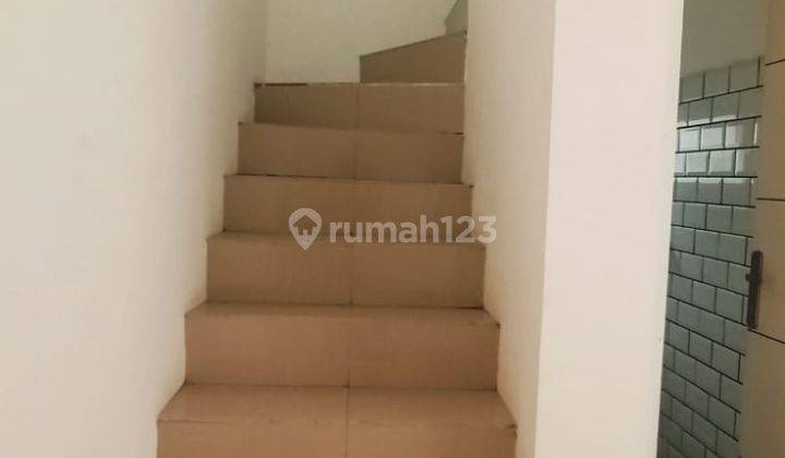 Rumah Siap Huni 2 Lantai Dekat Tol Pamulang 4