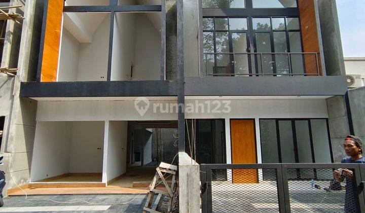 Rumah Ready Scandinavian Hook Dekat Tol Desari Depok 1