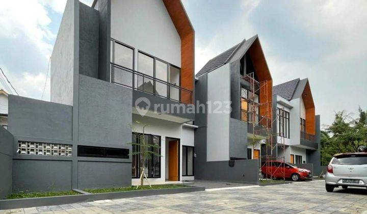 Rumah 2 Lantai 3 Kt Bisa Custom 4 Kt Dekat Pintu Tol Sawangan 1