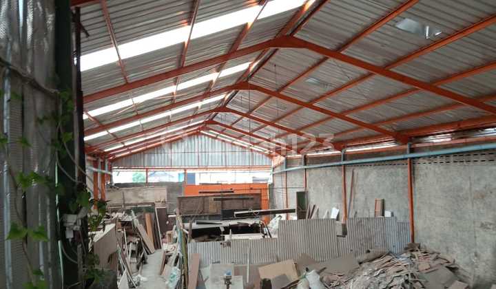 warehouse strategic location warehouse strategic location