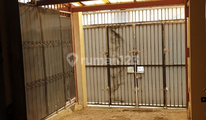 Comfortable Minimalist House on Sangkuriang Street 2