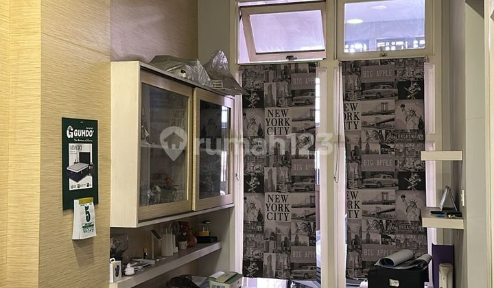 Rumah Minimalis Modern 3 Lantai di Sayap Trunojoyo Citarum 1