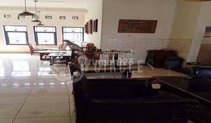 3 Lantai Ruko Strategis Dijamin Usaha Laris Disewakan di Raya Kopo Kota Bandung 5