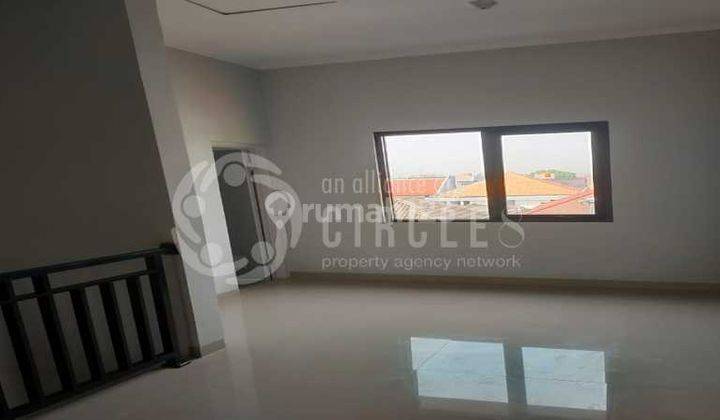 Ruko Mantap 3 Lantai Modern Disewakan di Rajawali Garuda Bandung 5