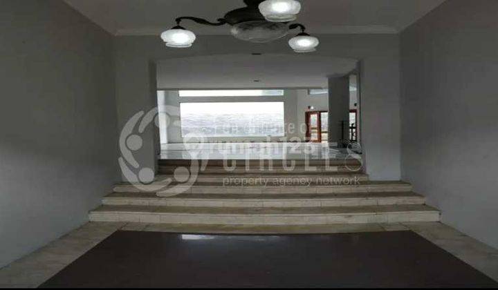 Pasti Cocok Nih Moms, Rumah Luas Pas Untuk Keluarga Besar Disewakan di Setra Duta Bandung 5