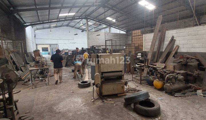 Gudang Dijual Bonus Rumah Nyaman Siap Huni di Satria Raya 1