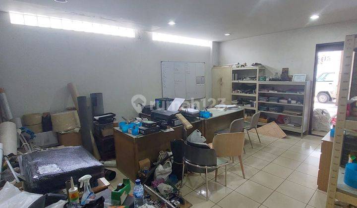 Gudang Dijual Bonus Rumah Nyaman Siap Huni di Satria Raya 2