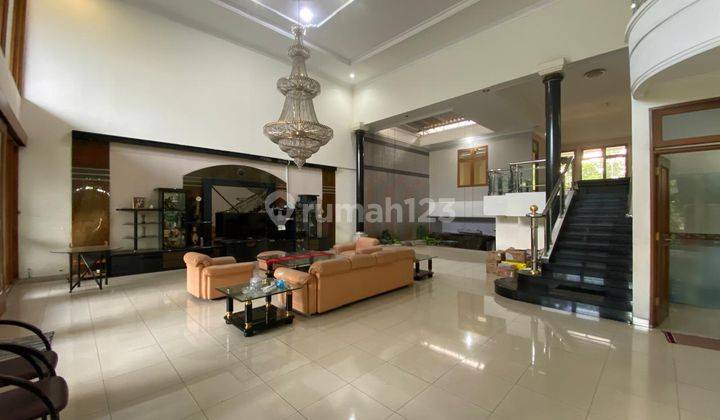 Rumah Nyaman Furnished di Mainroad Sukajadi 2