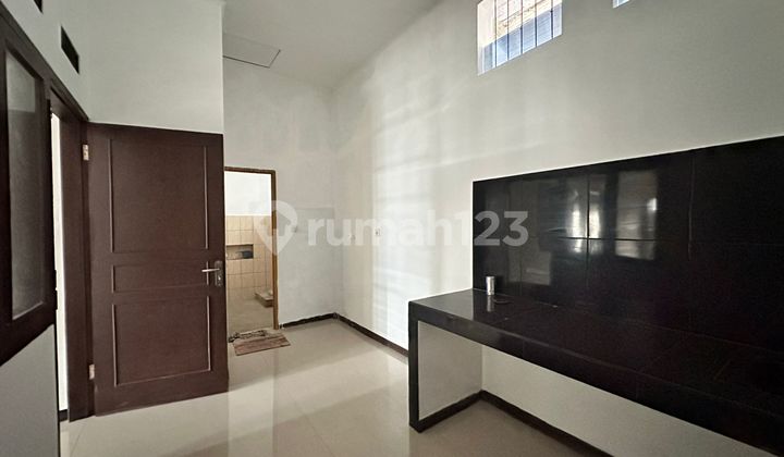 Rumah Minimalis Nyaman di Taman Cibaduyut Indah