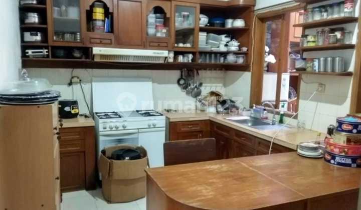 Semi-Furnished Luxury House in Pasir Luyu, Bandung 2