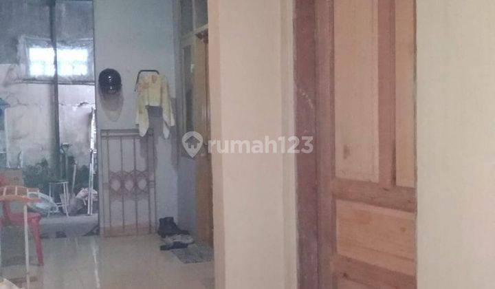 Rumah Kosan di Sayap Gatot Subroto Strategis 2