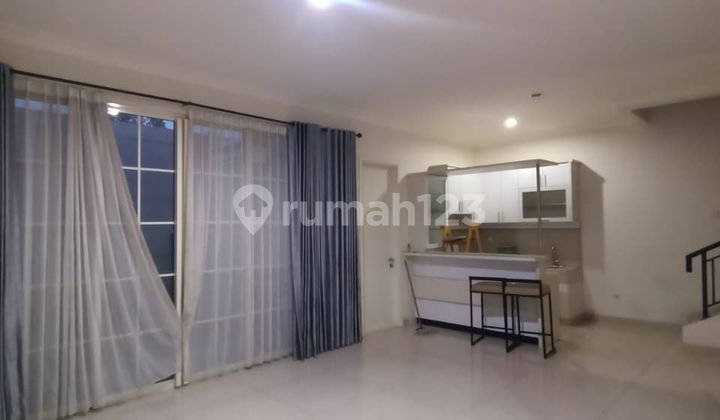 Rumah Minimalis Modern Nyaman di Podomoro Park Buah Batu 2