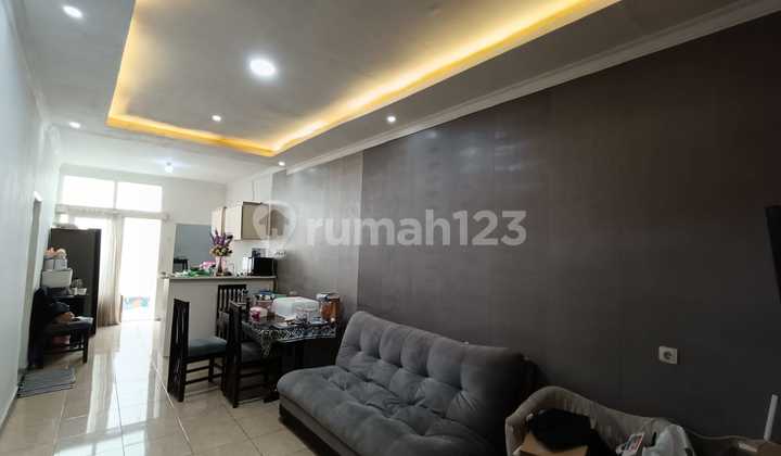 Rumah Cantik Siap Huni Lokasi di Jatinangor Rumah Cantik Siap Huni Lokasi di Jatinangor