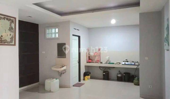 Rumah Minimalis 2 Lantai di Astana Anyar  2