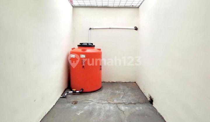 3-story shophouse located in Cijerah, strategic for business 3-story shophouse located in Cijerah, strategic for business