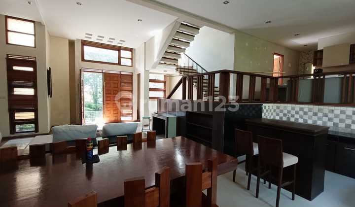 Rumah Bagus Nyaman Asri di Resort Dago Pakar