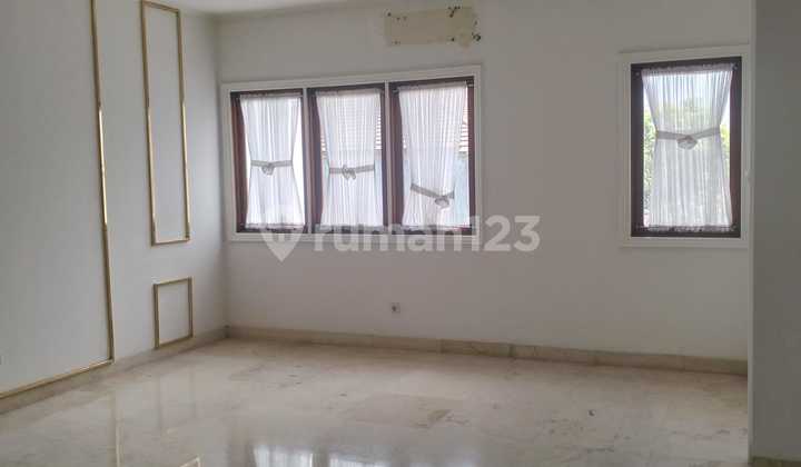 Ruko 3 Lantai Lokasi Ramai Strategis di Mekar Wangi Ruko 3 Lantai Lokasi Ramai Strategis di Mekar Wangi