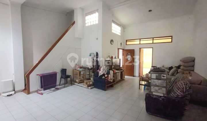 Ruko 2 Lantai Lokasi Strategis di Area Padalarang