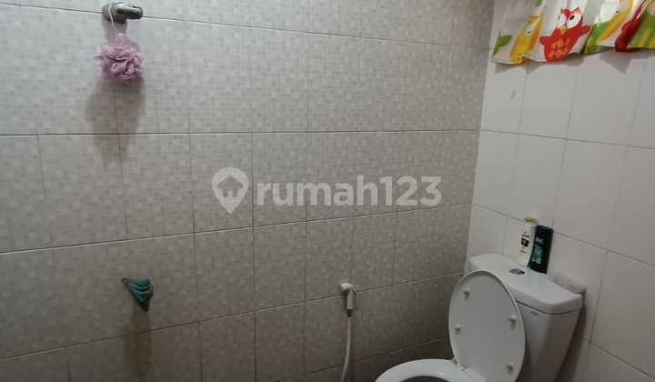 Modern Minimalist 2-Story House in Sariwangi 2