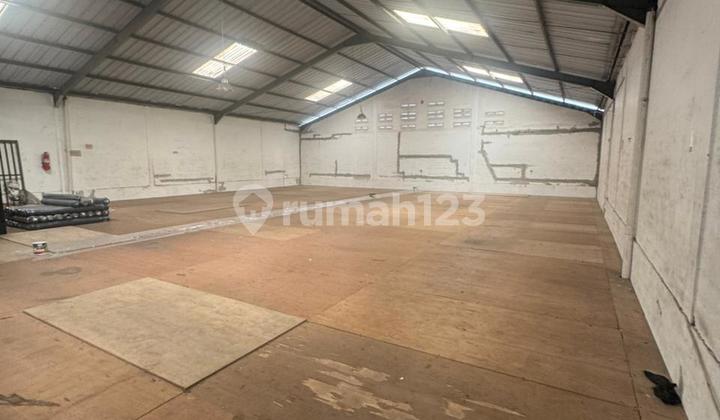 Gudang di Komplek Pergudangan Nanjung Lokasi Strategis Gudang di Komplek Pergudangan Nanjung Lokasi Strategis