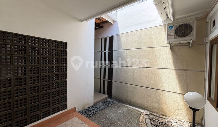 Comfortable Minimalist House in Batununggal Complex 2