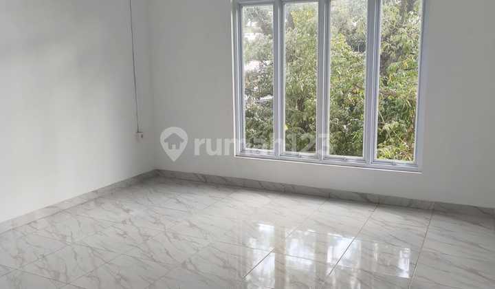 Shop House on Mainroad Sayap Burangrang Strategic Location