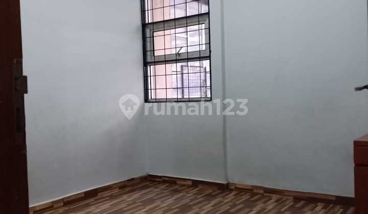 Rumah Nyaman Minimalis di Sayap Pajajaran 2