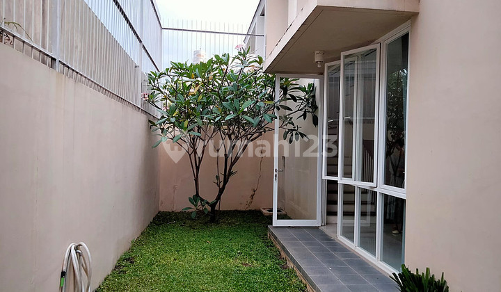 Rumah Cantik Minimalis Dalam Perumahan Premium Citra Grand Mutiara 2