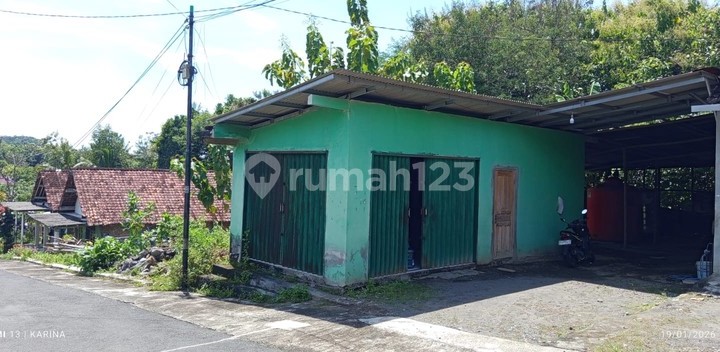 Land Bonus Building - Jatisawit, Balecatur, Gamping, Sleman
