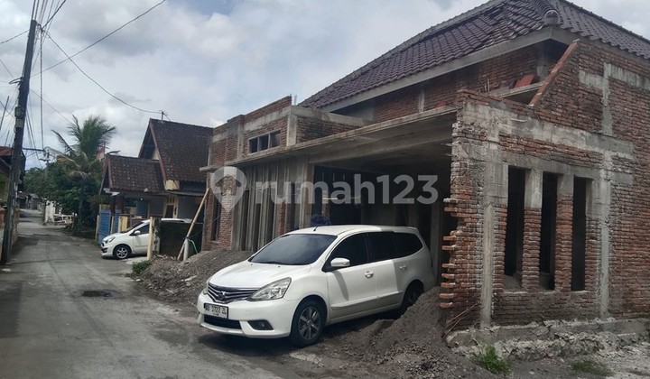 Rumah Baru SIP Huni Lokasi Premium Area Kapten Haryadi - Ngaglik Sleman 2